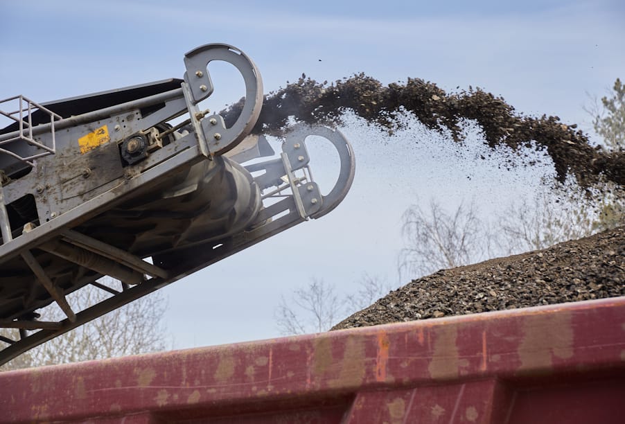 В Ленинградской области обновят порядка 16 км трассы Лодейное Поле – Тихвин – Будогощь – Чудово