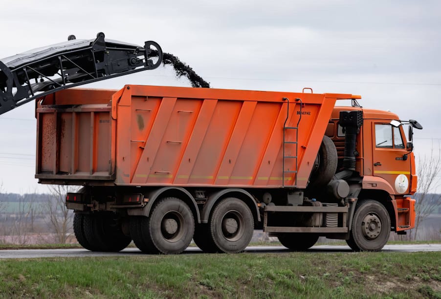 В Самарской области капитально отремонтируют участки двух подъездов к селу Лопатино
